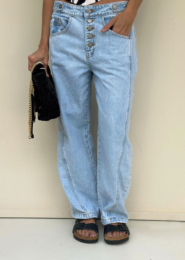 Alaya Mid-Rise Indigo Barrel Jeans with Side Seams